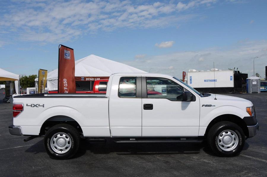  Ford F-150 2011 года  (фото 36 из 69)